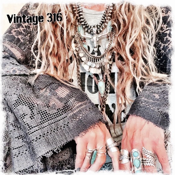 Triple Stone Turquoise Ring - Picture 6 of 8